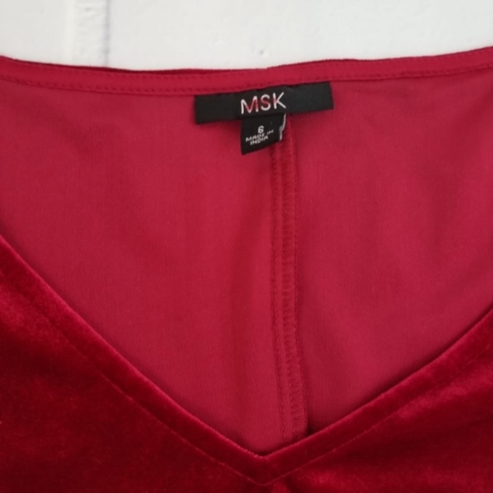 MSK Berry Velvet Cold Shoulder Dress - Picture 4 of 5